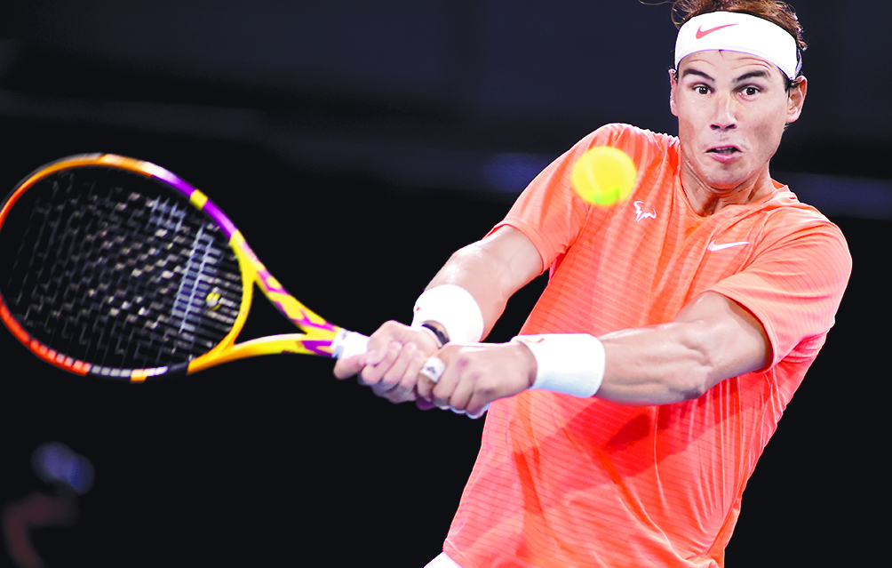 Nadal regresa con triunfo a las canchas