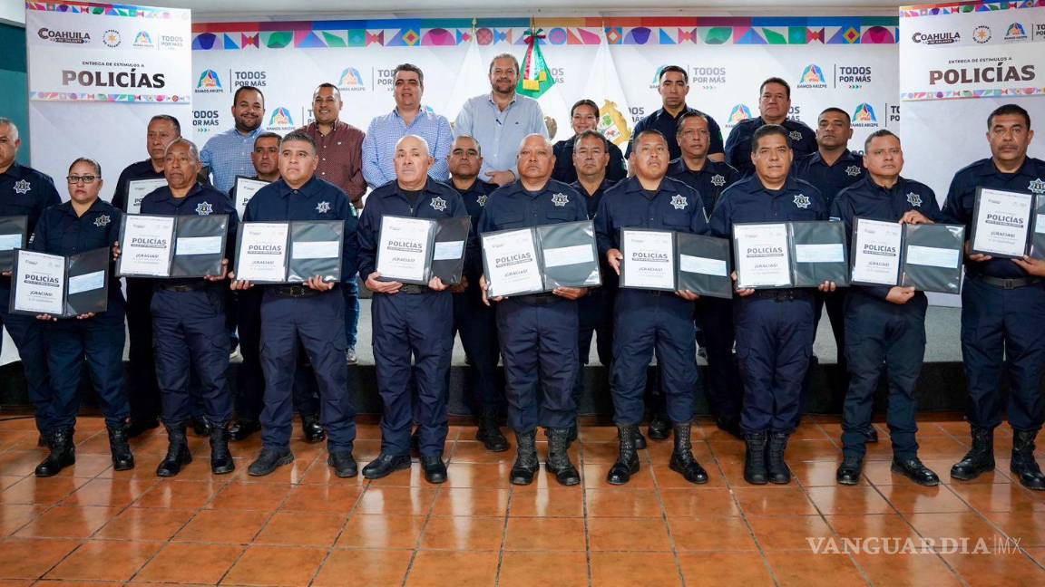 Reconocen la dedicación y valentía de la policía de Ramos Arizpe