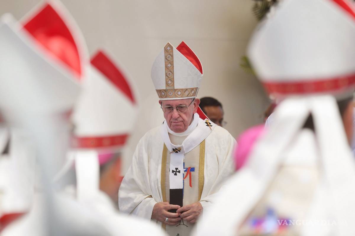 En Chile, defiende el Papa a obispo involucrado en abusos sexuales; mientras en Coahuila procesan a cura por pederastia