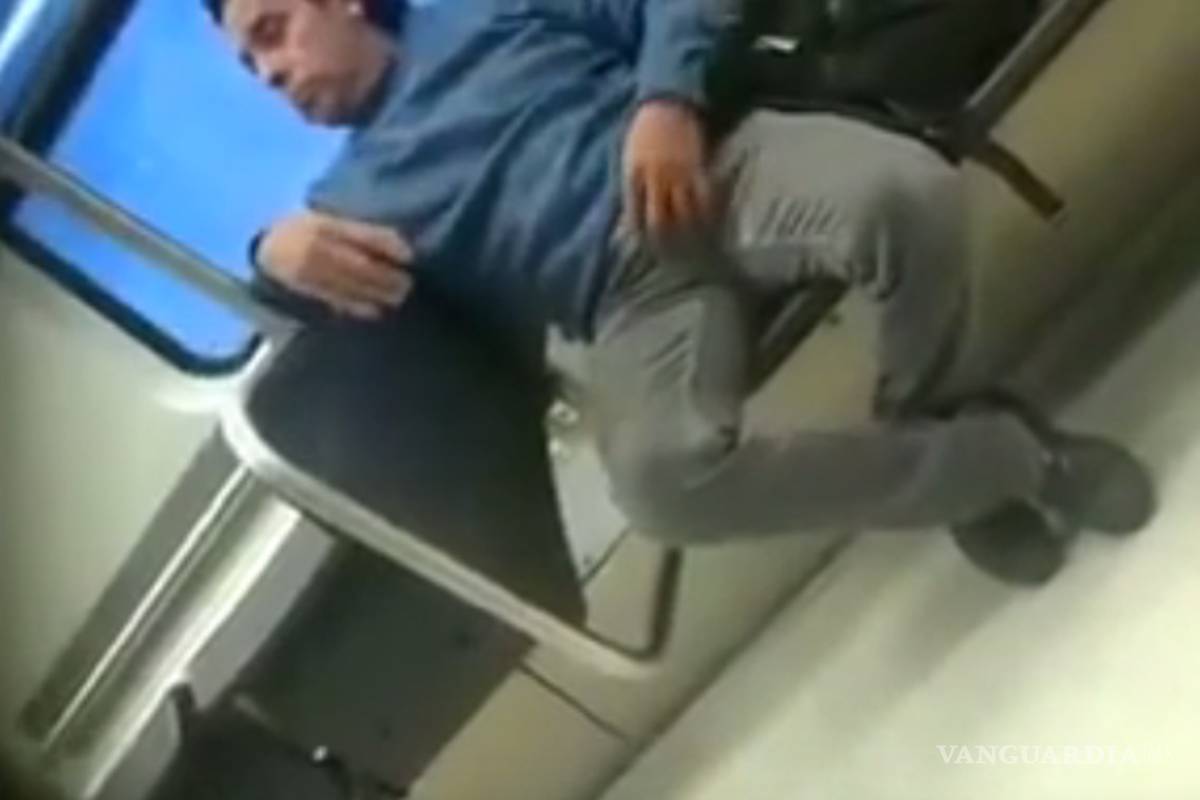 Hombre muestra su pene a pasajera del Metro en la CDMX (VIDEO)