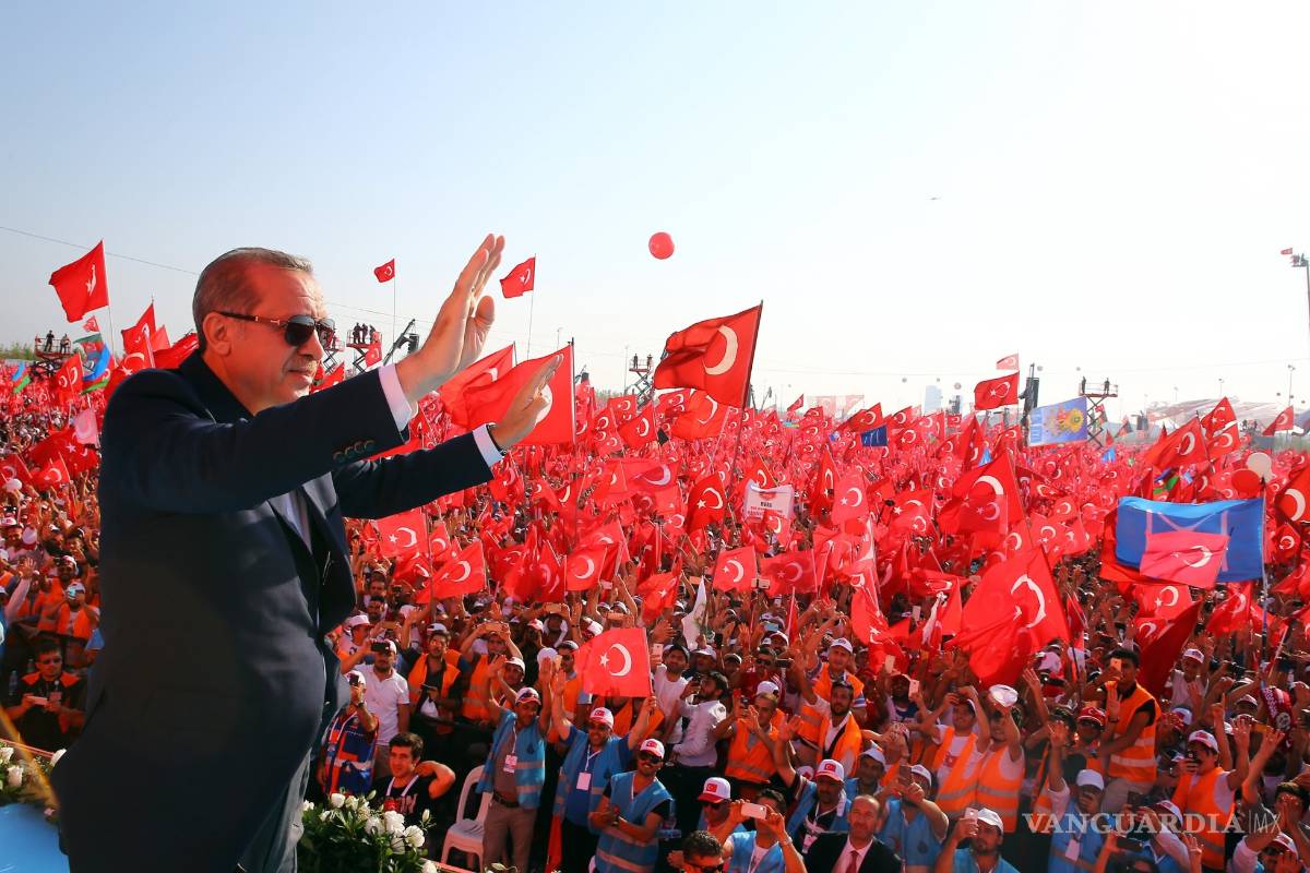 Erdogan aboga por restaurar pena de muerte en Turquía durante mitin “antigolpe”
