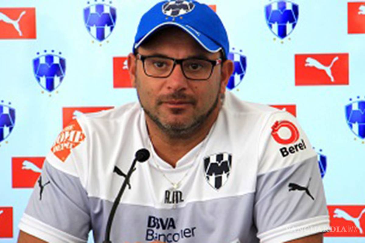 &quot;Fantino no sabe de fútbol&quot; Mohamed