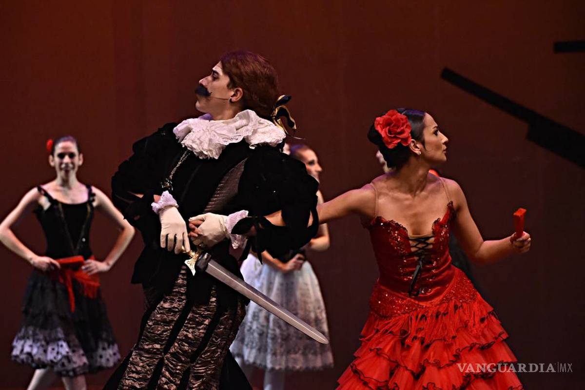 Bailarines mexicanos reviven fantasías del Quijote para celebrar a Cervantes