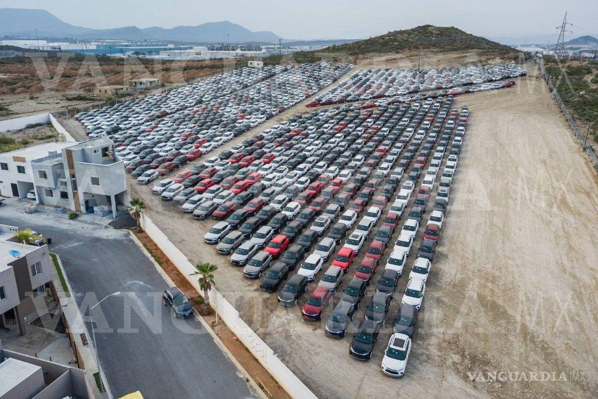 Coahuila: Así lucen miles de autos parados por falta de chips en Saltillo y Ramos Arizpe