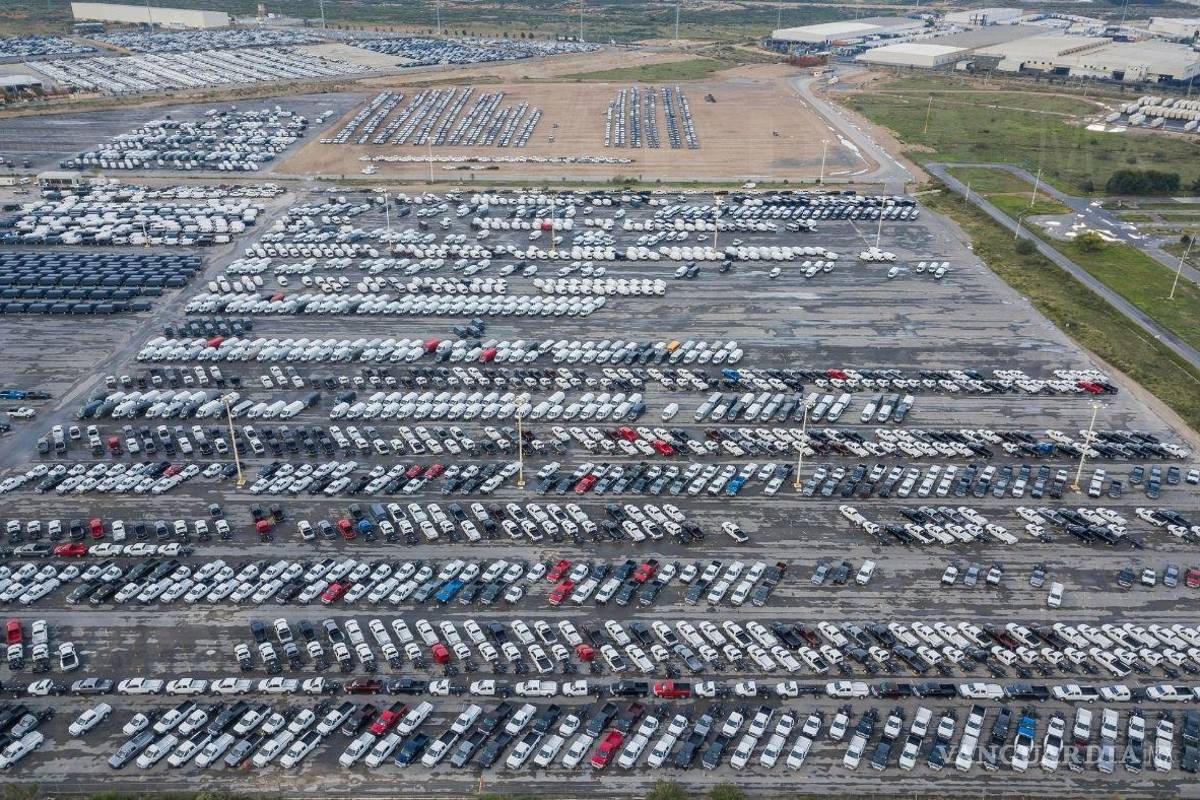 Coahuila: Así lucen miles de autos parados por falta de chips en Saltillo y Ramos Arizpe