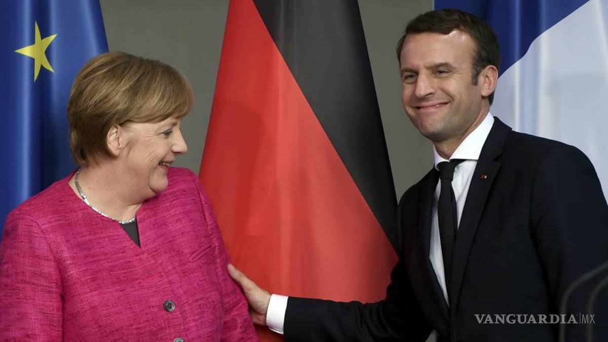 Merkel y Macron dispuestos a cambiar pactos si es necesario