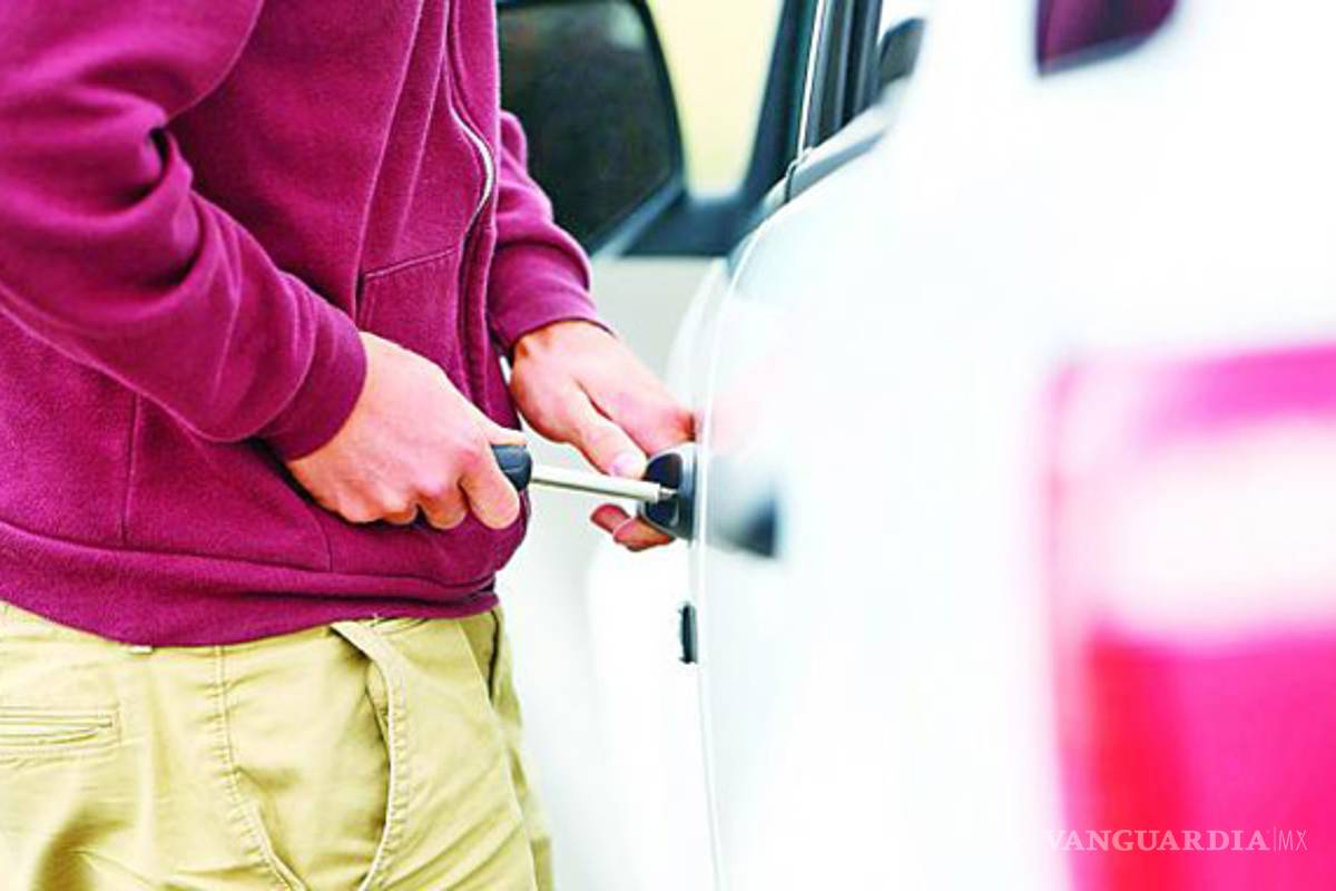 Sexenio de Peña Nieto impone récord de robo de autos; aumentó 31%