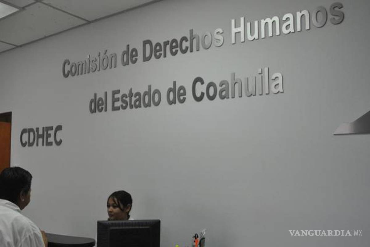 Acredita Derechos Humanos de Coahuila abuso policiaco en desalojo de un adulto mayor
