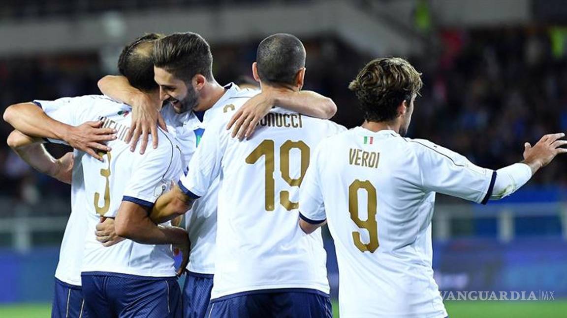 $!Italia 'amarra' repechaje en Europa