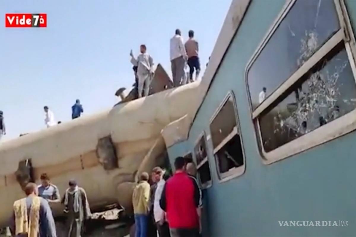 $!Choque de dos trenes deja al menos 32 muertos y 66 heridos en Egipto