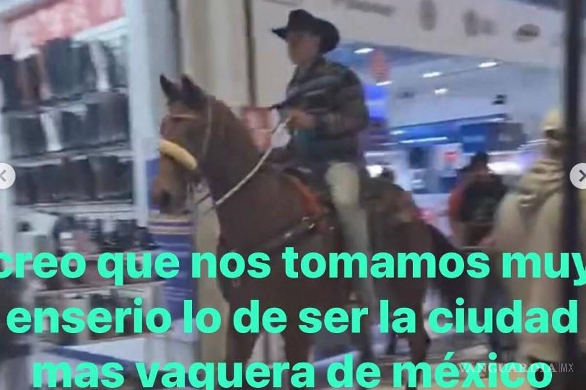 Está bien que Sendero en Saltillo es pet friendly... pero ¡un caballo!