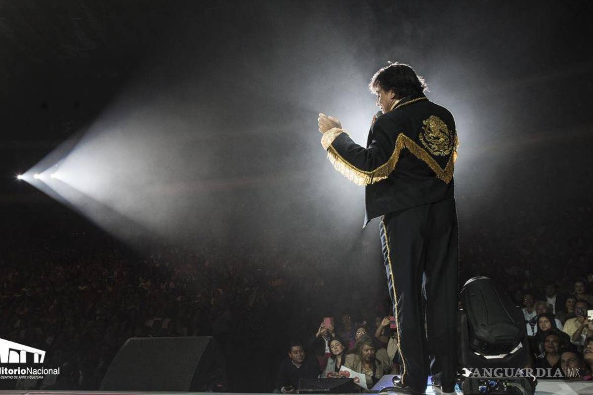 Vuelve a ver a Juan Gabriel ‘en vivo’; esto debes saber sobre su Homenaje en el Auditorio Nacional