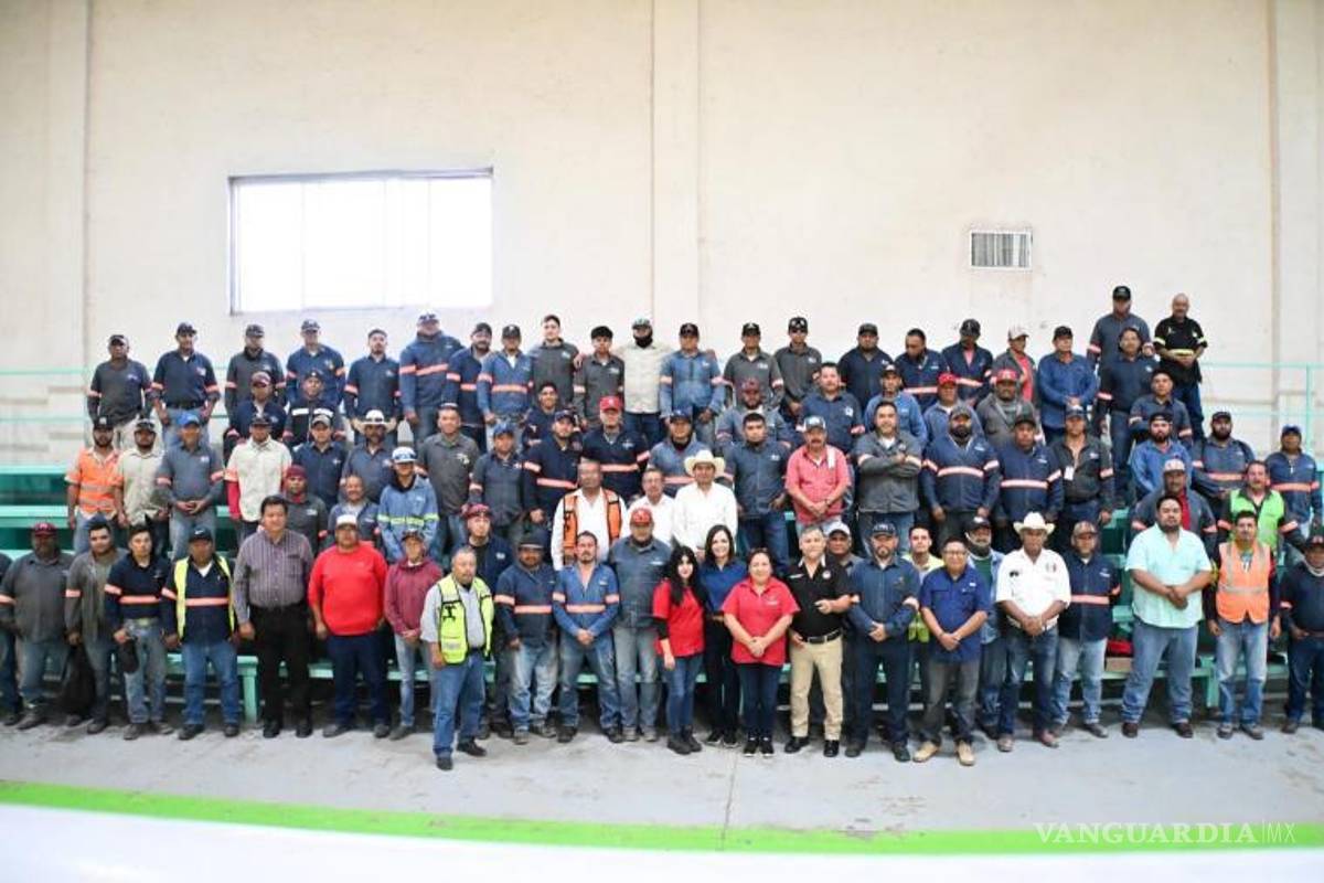 $!La entrega busca mejorar la seguridad, dignificación y condiciones laborales de los trabajadores municipales.