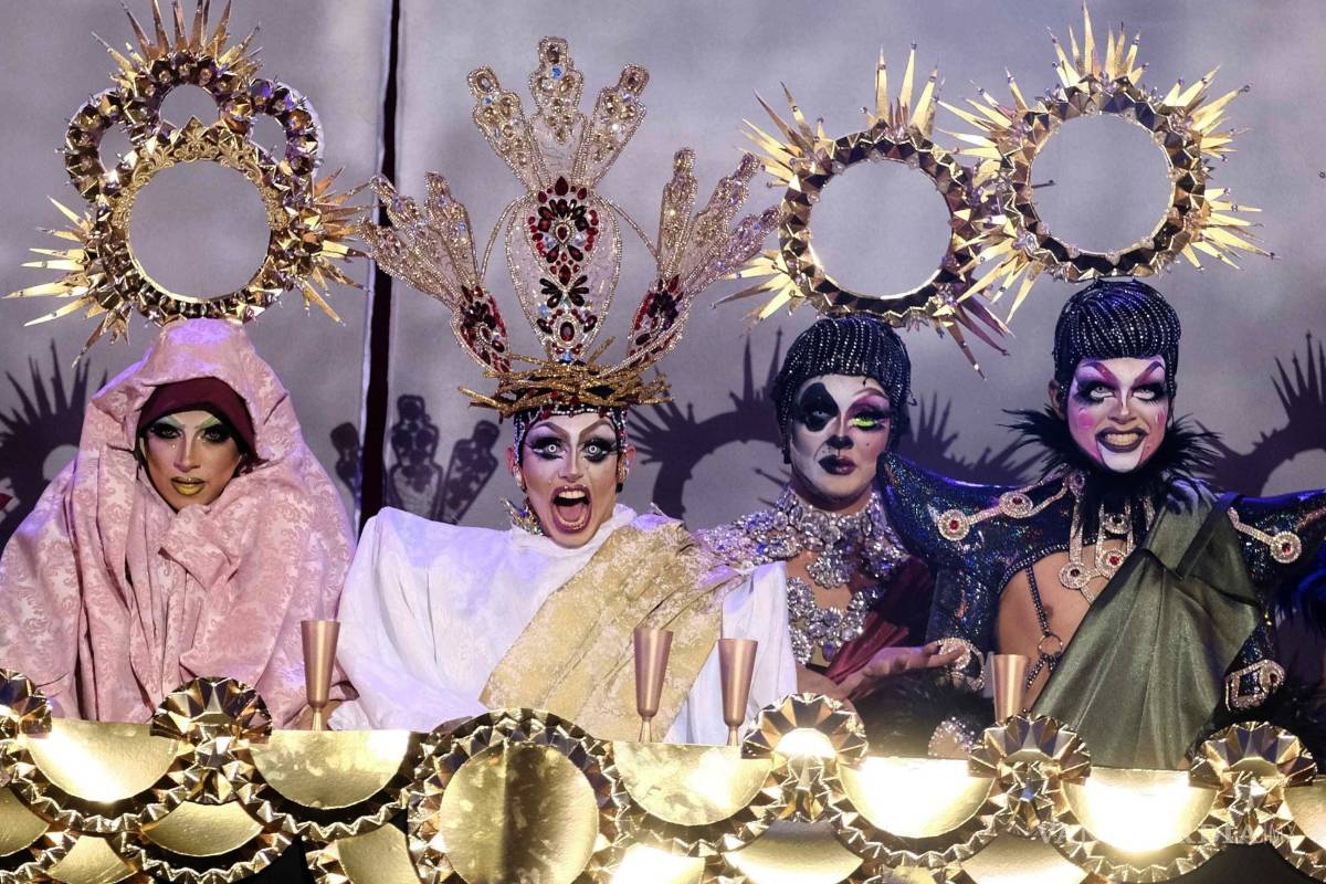 Jesús entre &quot;drag queens”; carnaval español vuelve a generar polémica