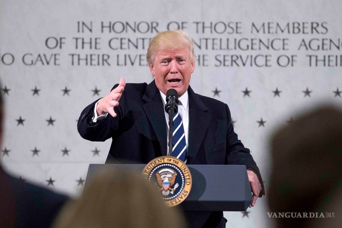 Trump tomará acciones migratorias mañana; destaca construcción del muro fronterizo