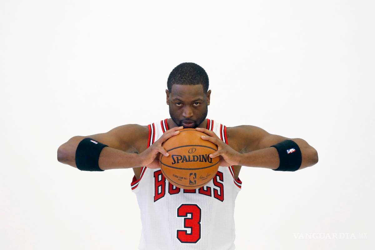 Dwayne Wade jugará una temporada en la NBA