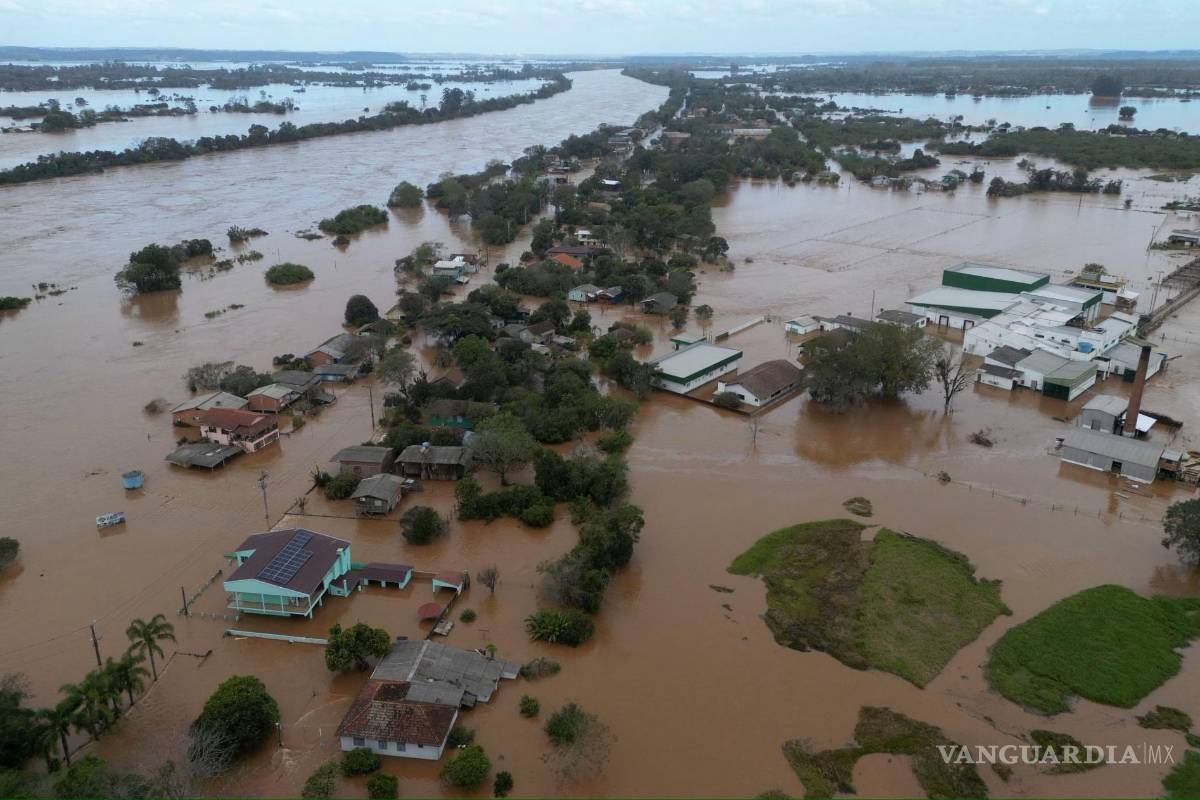 Sube el saldo mortal de ciclón a su paso por Brasil: 31 víctimas