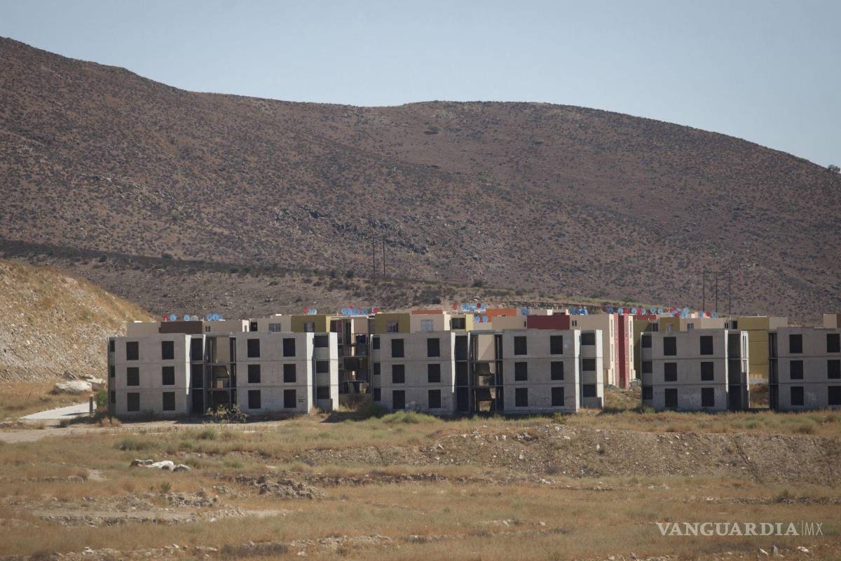 SAT endurece control antilavado y apunta a inmobiliarias