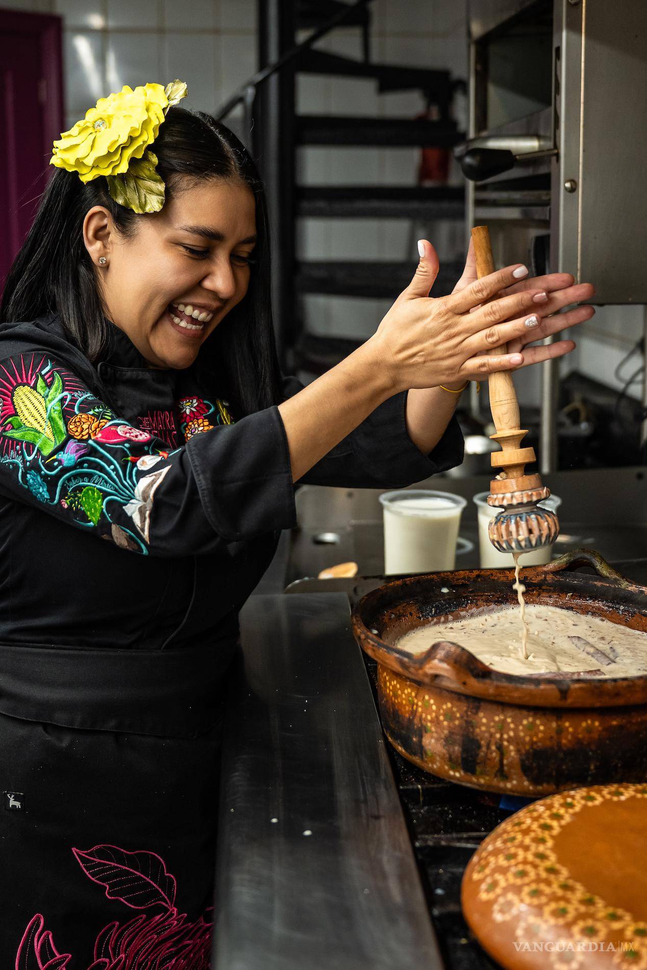 $!De su madre guardó la curiosidad: el deseo de aprender mirando en silencio.