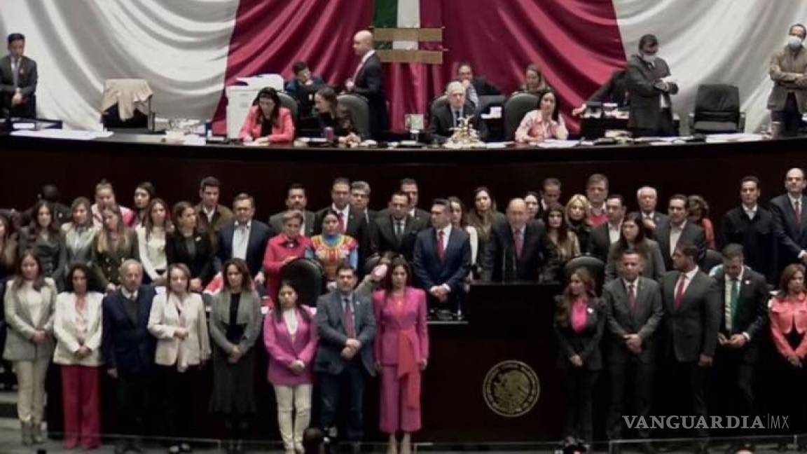 Diputados desechan reforma electoral de AMLO; activan plan B diputados de la 4T