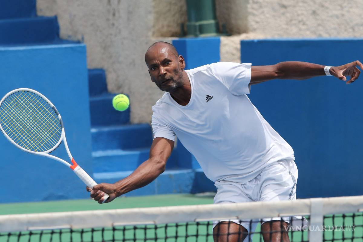 Guía la conquista Lázaro Navarro