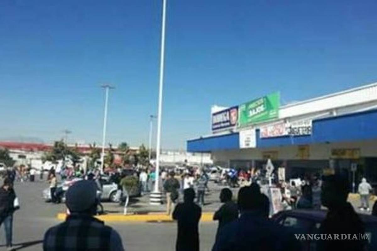 Desnudan y exhiben por las calles a saqueador en Hidalgo