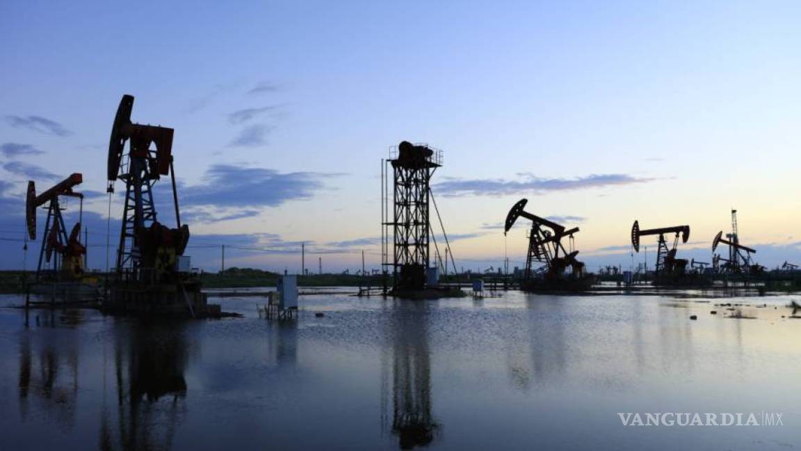 Denuncian petroleras de EU que AMLO está contra empresas privadas