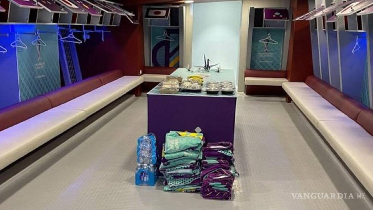 El ejemplo japonés en las tribunas de Qatar; aficionados alientan, sufren, gozan... y limpian