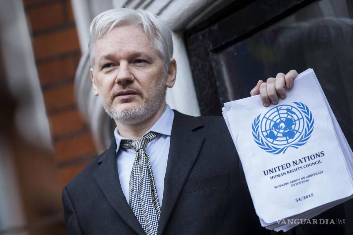 $!Arrestan a Julian Assange, fundador de Wikileaks, en la embajada de Ecuador en Reino Unido (VIDEO)