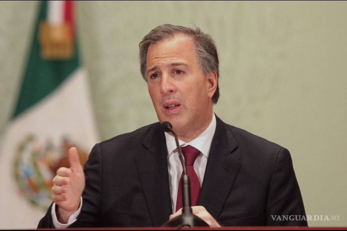 Publican diversos medios noticias sobre Meade que parecen propaganda disfrazada