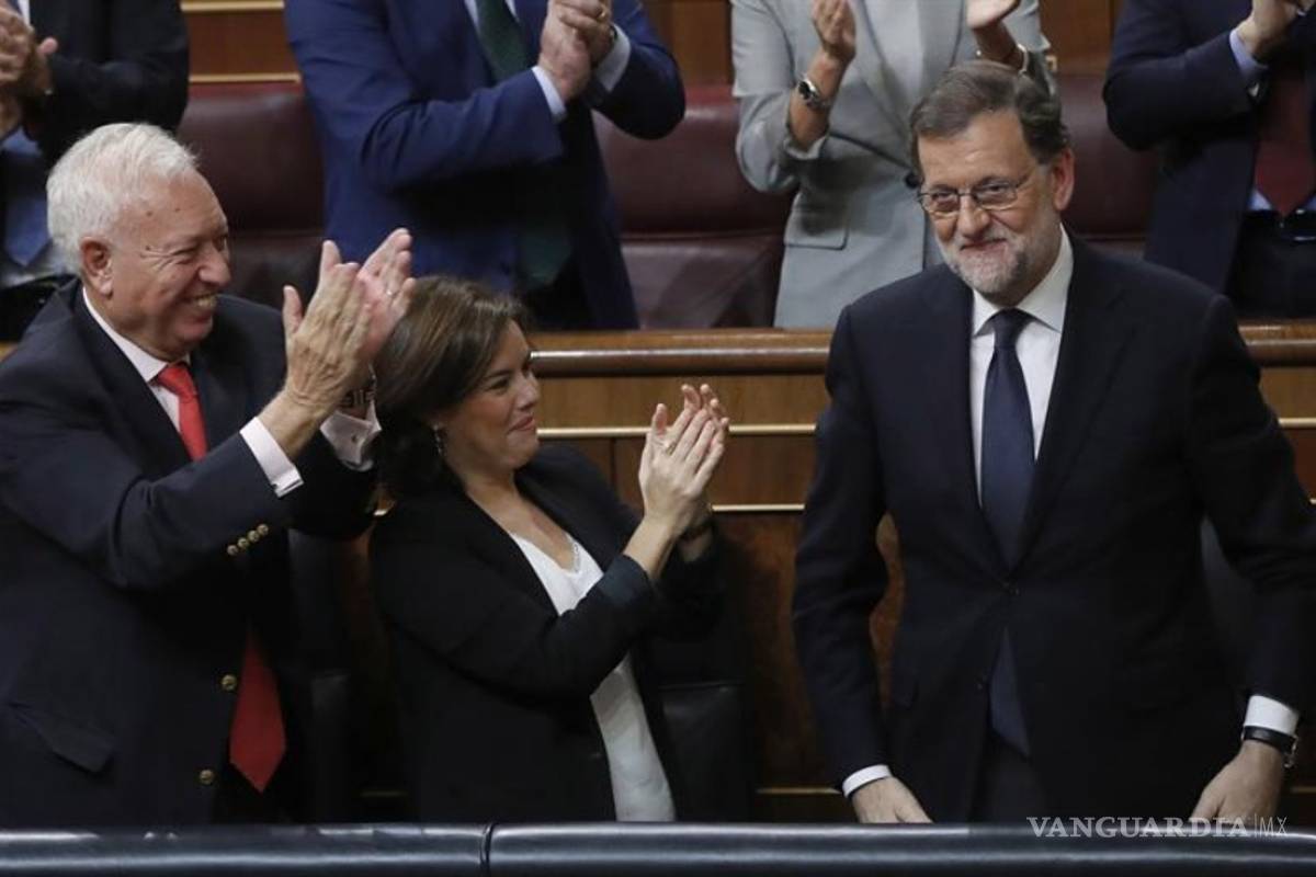 Después de 10 meses de bloqueo político, España tiene un presidente