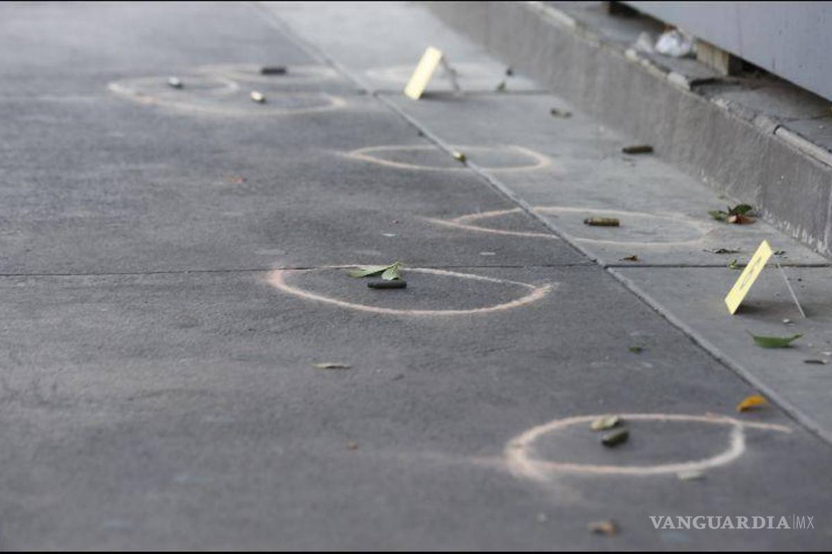 Comando armado asesina a ocho personas en un bar de Guanajuato