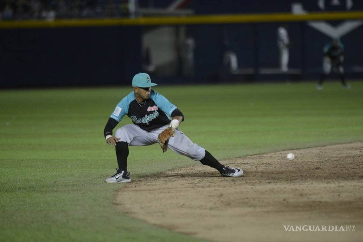 Pierden Saraperos 6-2 ante Acereros