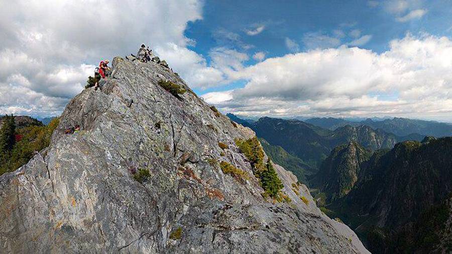 Un adolescente planeó su excursión con un chatbot y tuvo que ser rescatado