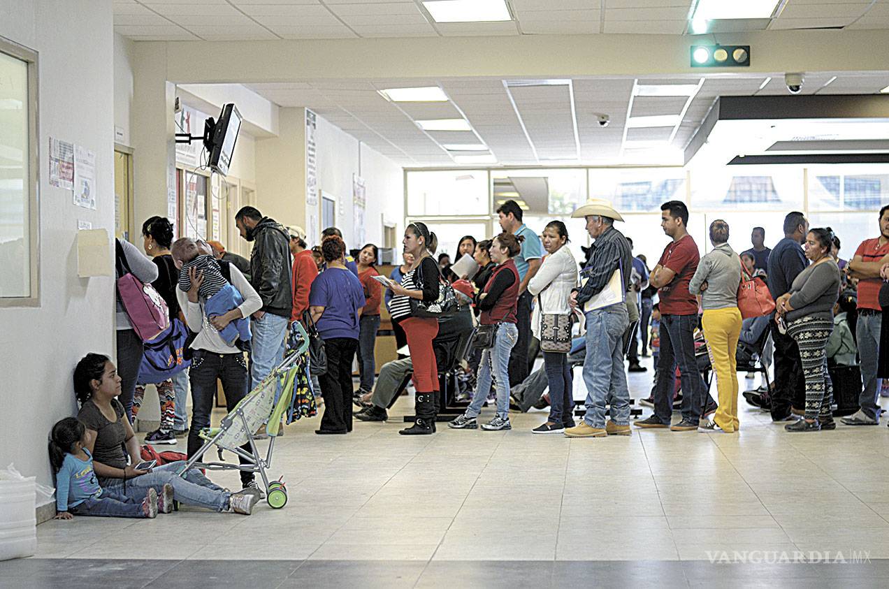 $!Sin 'remedio', deficiencias en hospitales de Saltillo