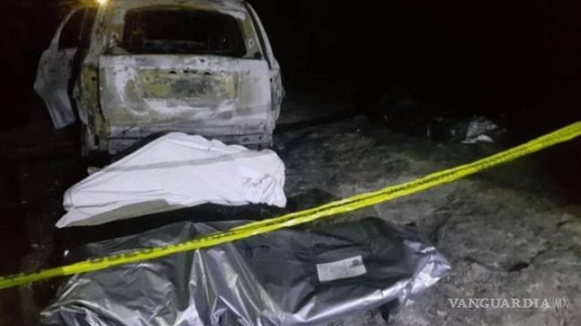 Hallan 6 cadáveres calcinados en una camioneta en Uruapan, Michoacán