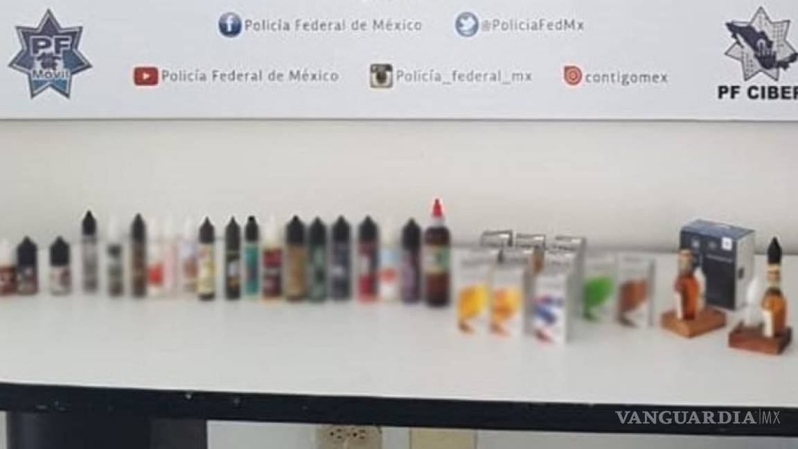 Aseguran frascos con droga en aeropuerto de Yucatán