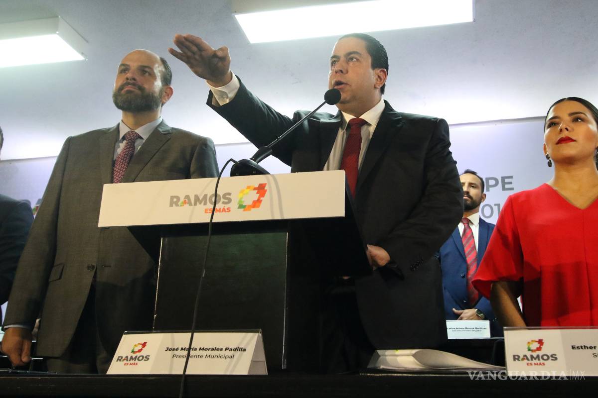 Rinde protesta como nuevo alcalde de Ramos Arizpe el priista José María Morales
