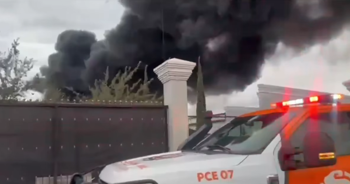 Reportan incendio en fábrica de aceites en Apodaca, Nuevo León; se desconoce si hay lesionados