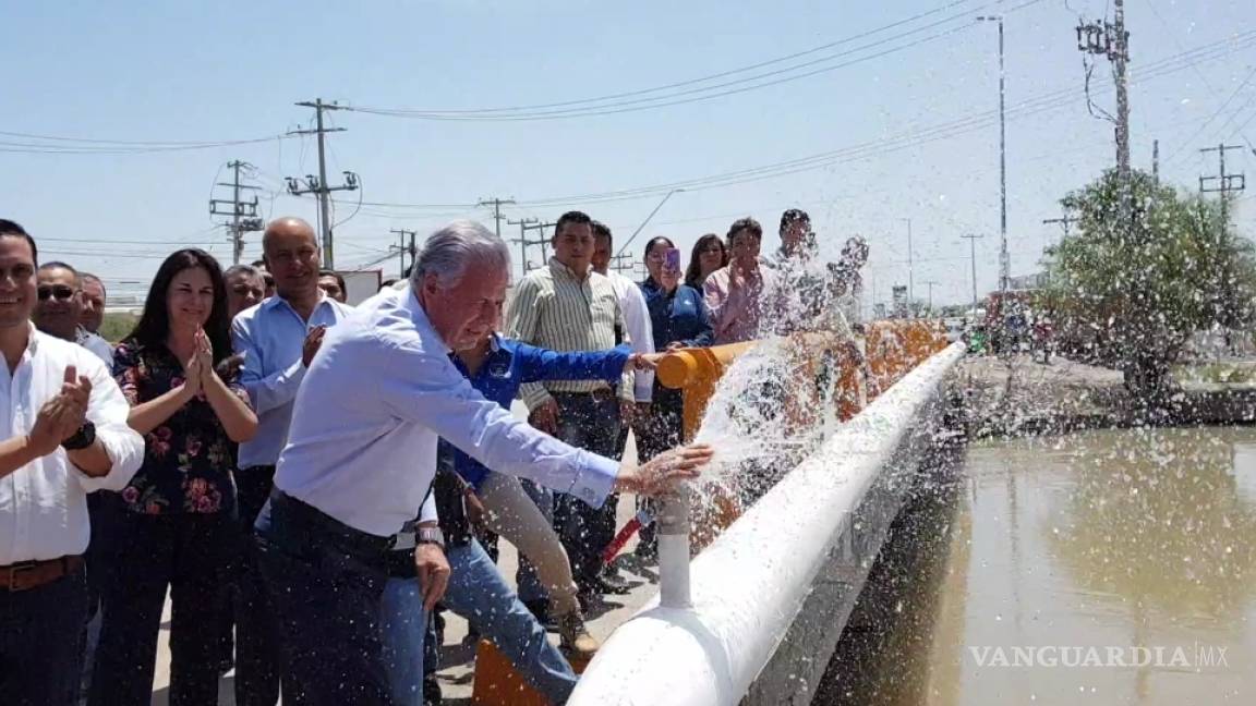 Alcalde de Torreón pone en marcha red de interconexión de agua potable