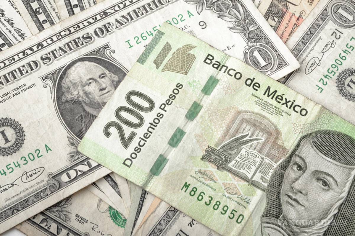 Contribuyentes pagan intereses de la deuda externa, la cual no para de crecer