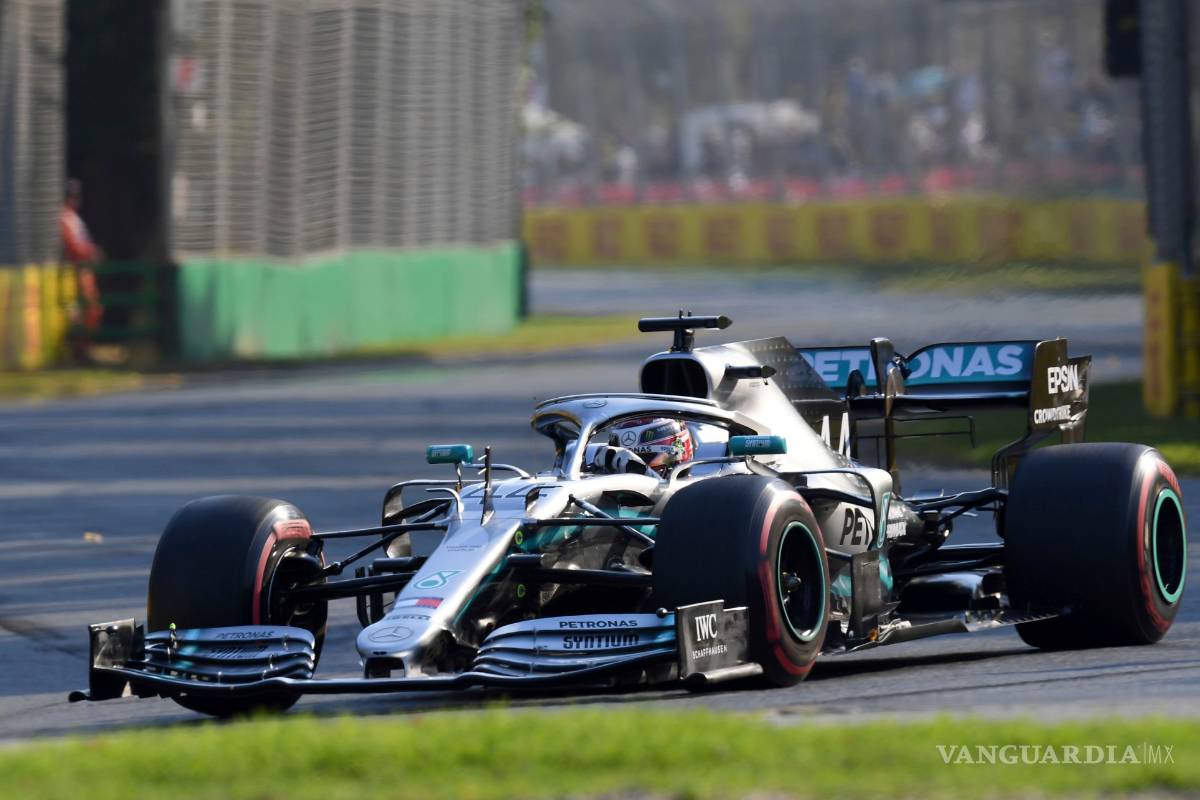 Hamilton da un golpe de autoridad en el Gran Premio de Australia