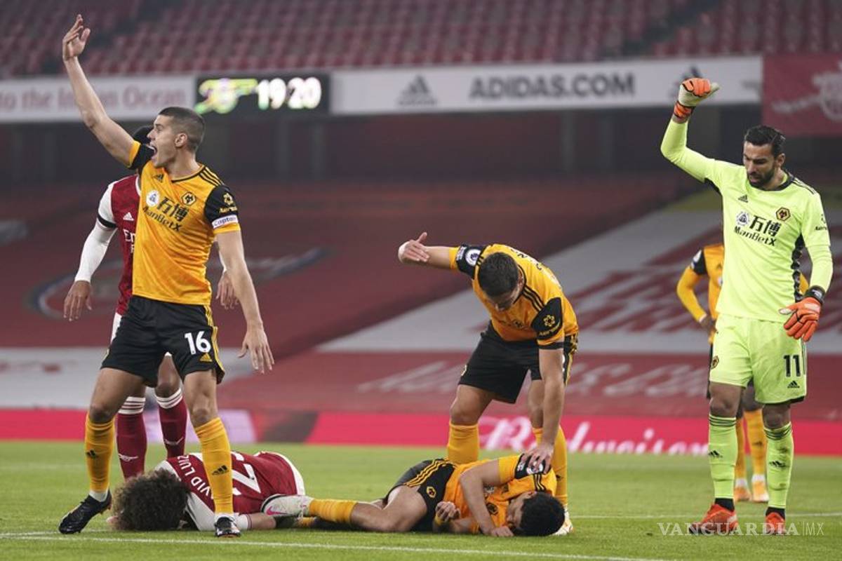 'Lo primero que pensé fue que se murió', esposa de Raúl Jiménez lo creyó muerto