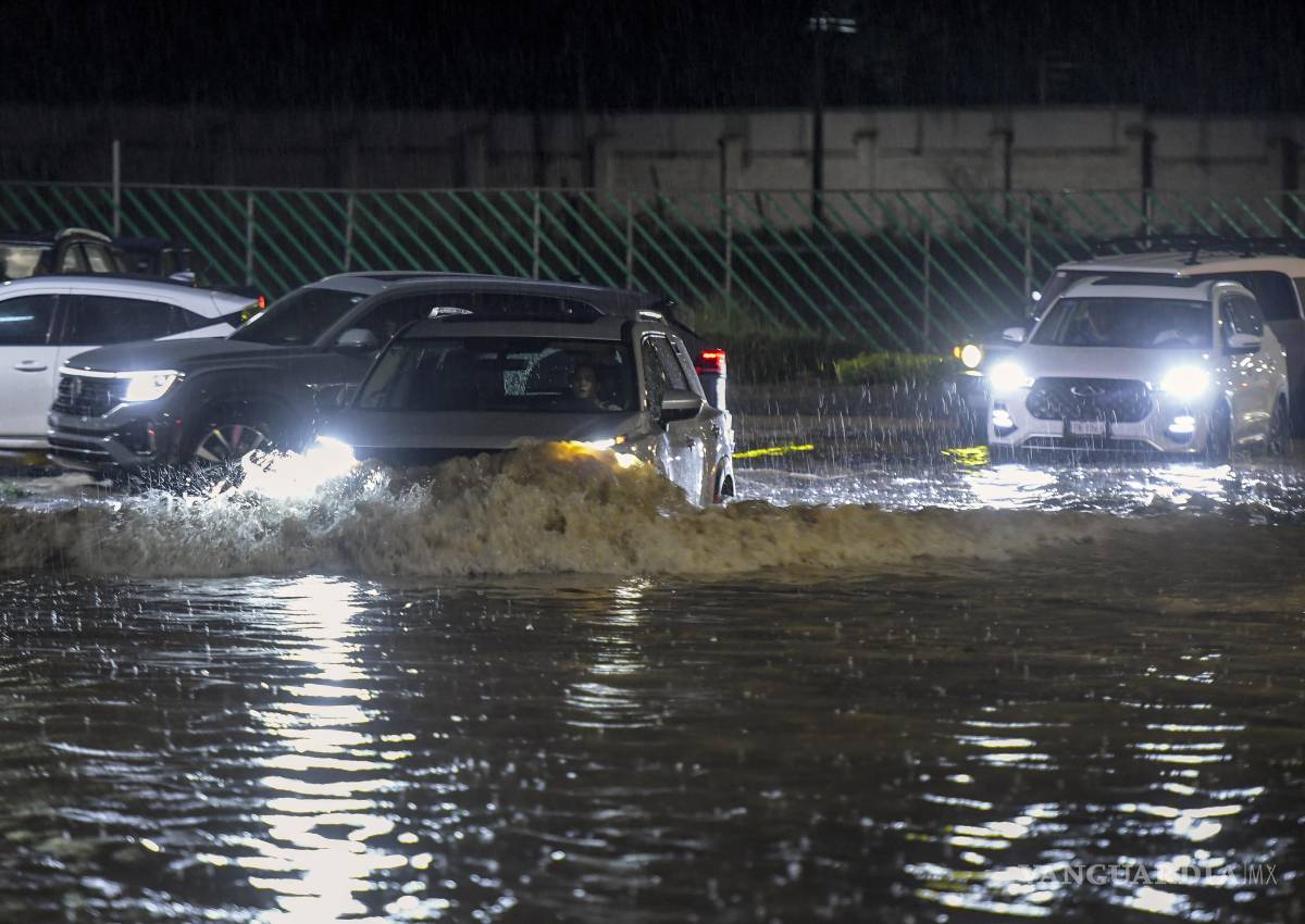 $!La zona de mayor plusvalía de la ciudad exige soluciones a las constantes inundaciones.