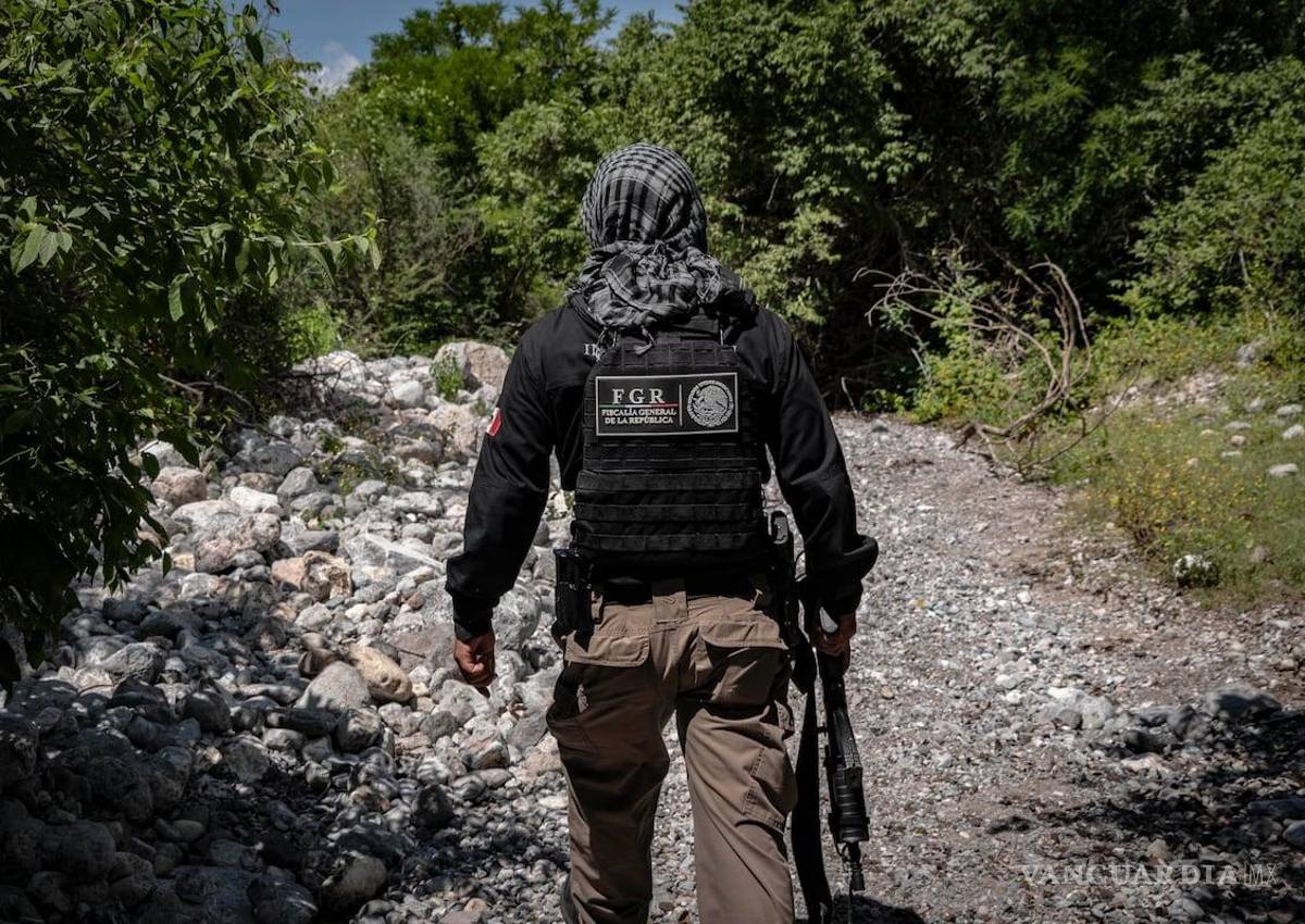 Detienen a sujeto con armas de uso exclusivo del ejército en la carretera Saltillo-Zacatecas