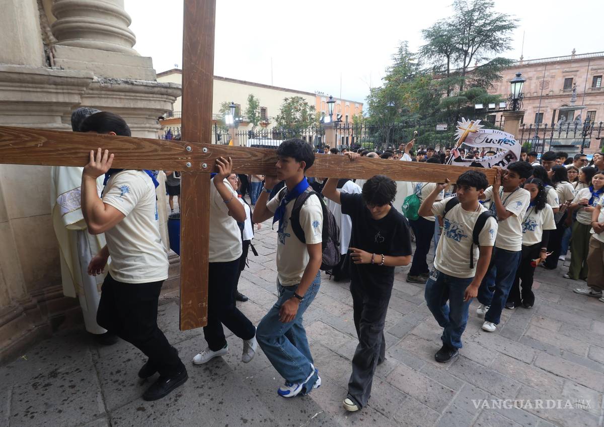 $!La jornada, celebrada anualmente y organizada en esta ocasión por la Vicaría del Centro, se centró en la reflexión, la oración y la convivencia.