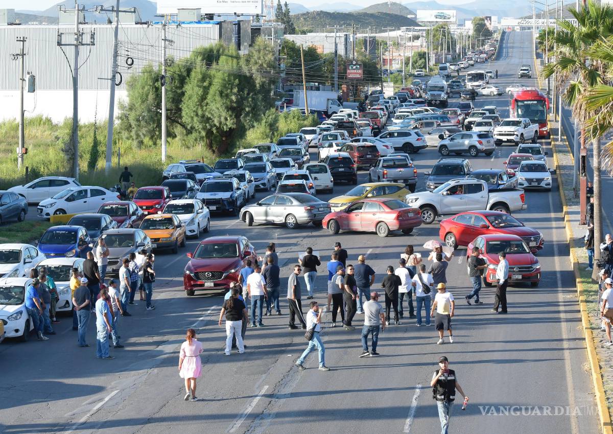 Protestan trabajadores de hotel: exigen esclarecer intoxicaciones; 10 personas siguen hospitalizadas