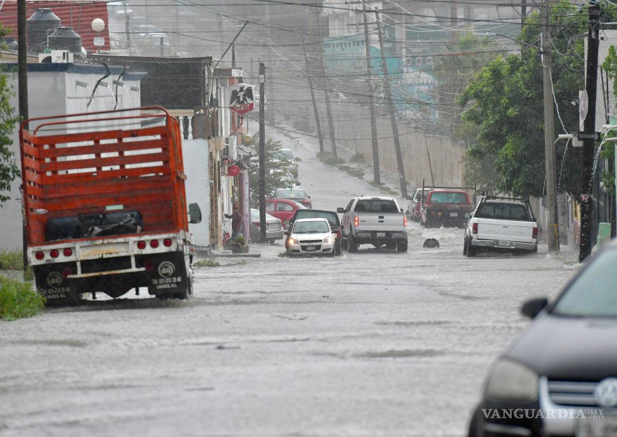 Drenaje pluvial de Saltillo es insuficiente; llama Municipio a no tirar basura a arroyos