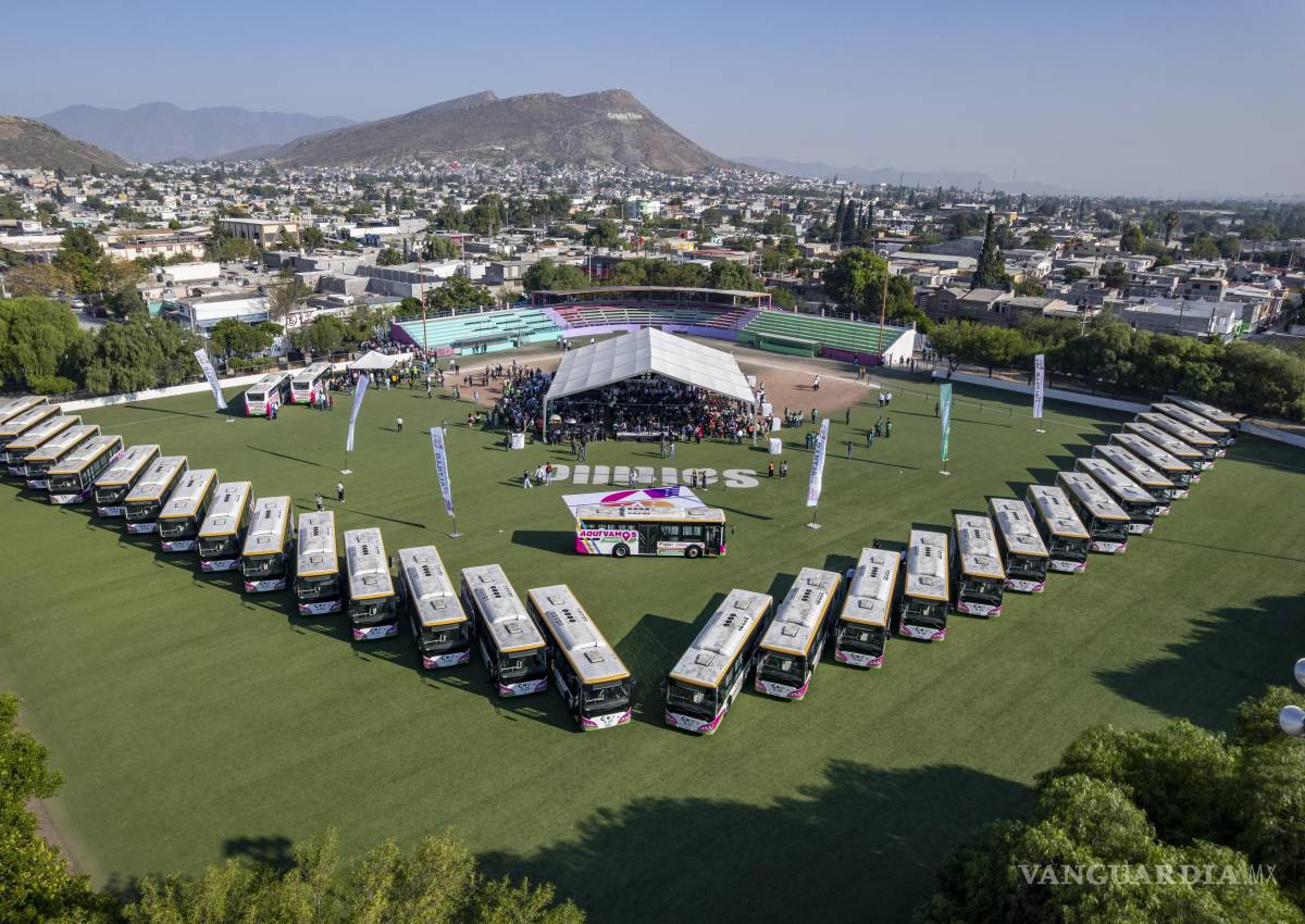 Saltillo: Presentan 35 unidades del programa ‘Aquí Vamos’ con internet y cámaras conectadas al C2