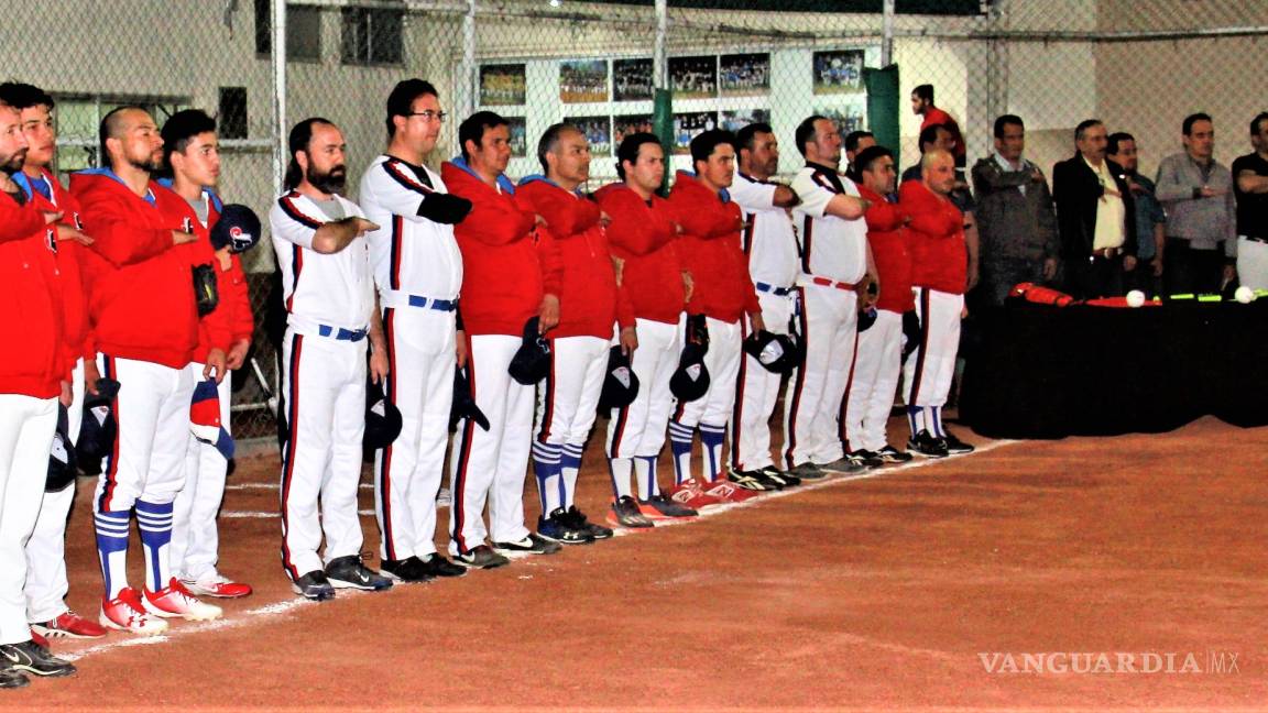 Inauguran Torneo de Softbol en el San Isidro en honor a Marco Antonio Zubieta